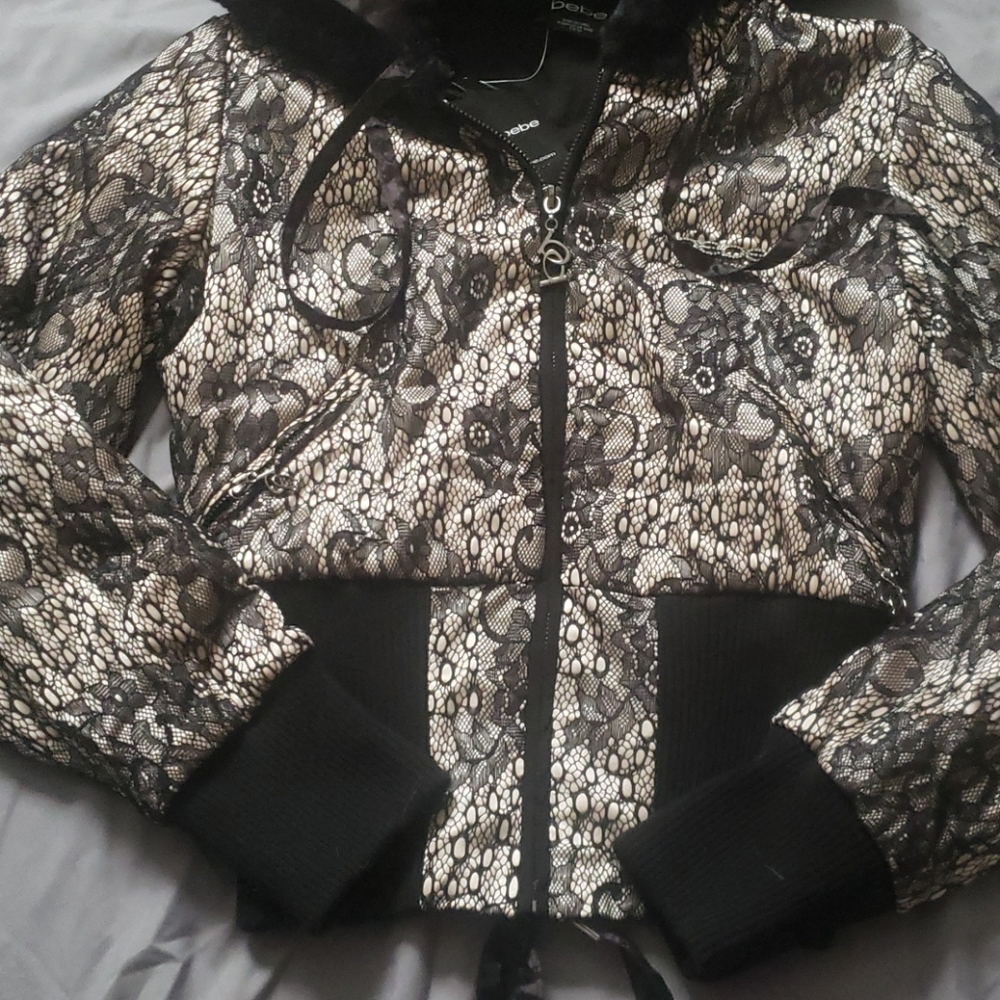 Rare Limited Edition Bebe Lace Up Corset Bonded Lace Puffer Jacket - Picture 5 of 9